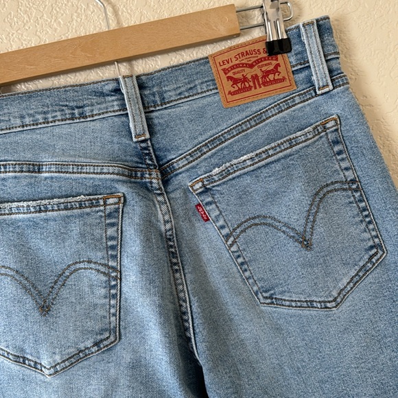 Levi’s Wedgie Straight Jeans Size 28 - Picture 8 of 13